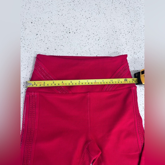 Free People Movement Leggings Vibrant Candy Red Womens Leggings Size XS EUC - Picture 10 of 13